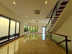 Lornie Road (D11), Terrace #621554071